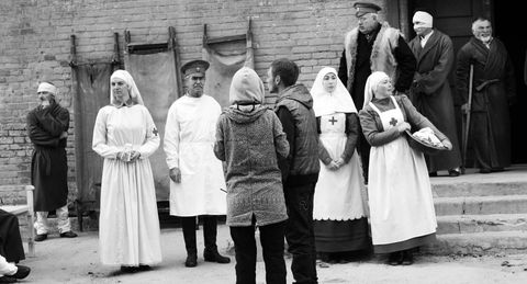 Звезды кино два дня пробыли в станице Усть-Медведицкой Звезды кино два дня пробыли в станице Усть-Медведицкой