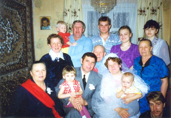 Астаховы Анатолий и Валентина. 61 и 63 года.